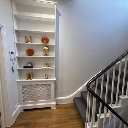Flat In The Heart Of Holland Park Apartment Londra Exterior foto